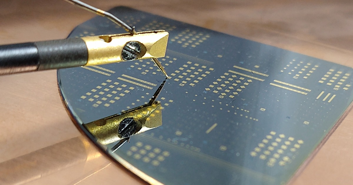 Vector Phototonics device