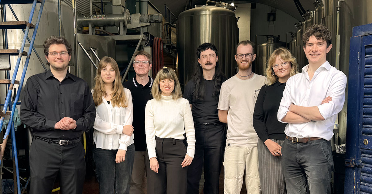 Portrait of the Arda Biomaterials team at Kernel Brewery in London, while Arda’s new facility is under construction.
